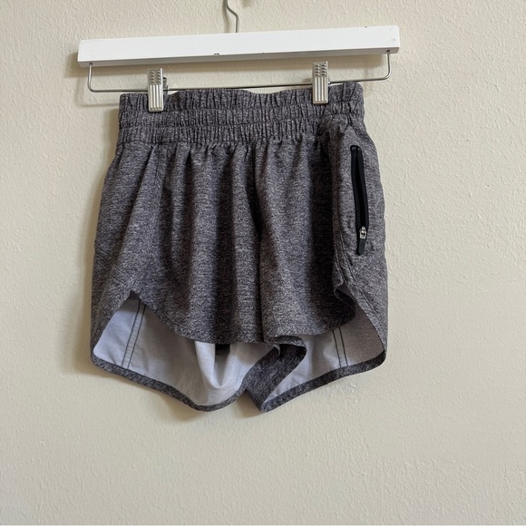 Lululemon Track That 5" Mid Rise Shorts - Picture 3 of 4